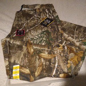 Men's Realtree camo pants